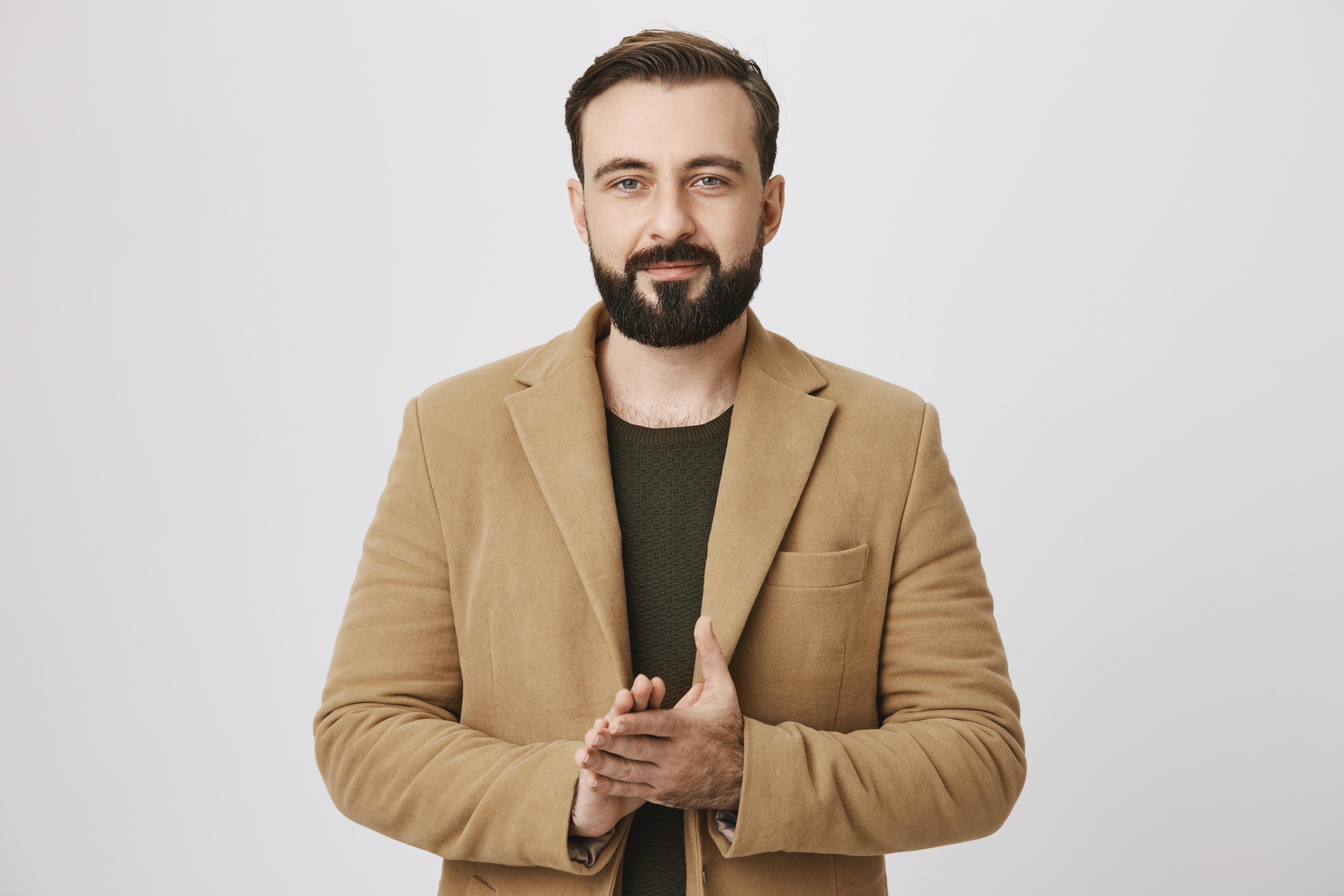 Leader Image